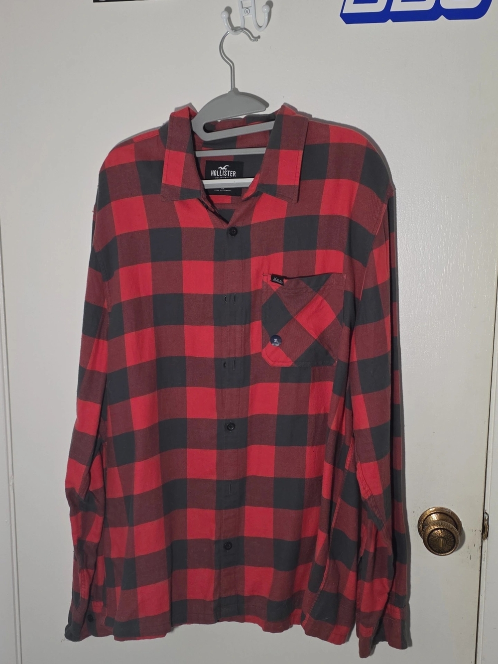 Hollister Red and Black Buffalo Plaid Button-Down Shirt